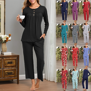 Ensemble de pyjama deux pièces en coton doux et élastique pour femme, idéal pour l'hiver, avec manches longues et poches, pour la maison - Product Image 2