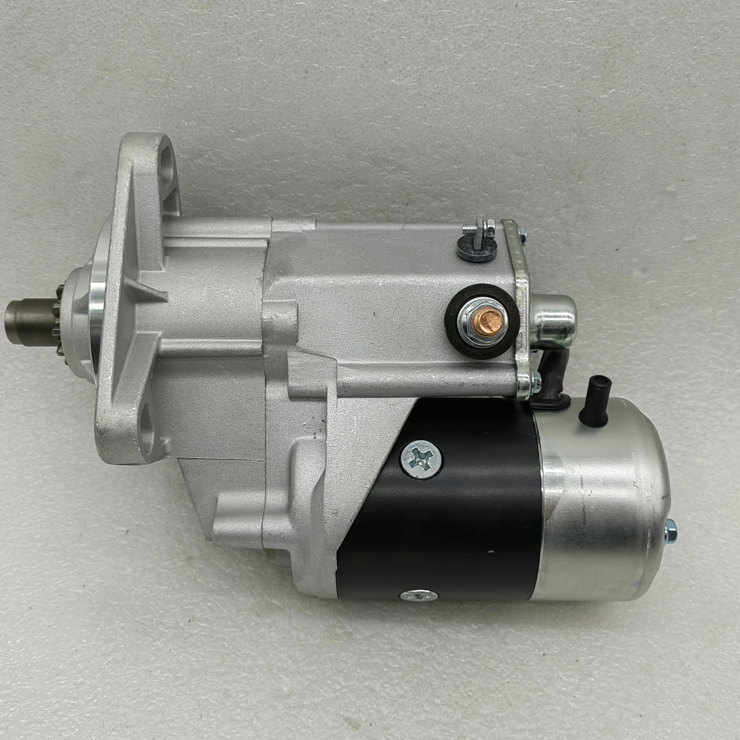 12V 11T 2.5KW Starter Motor for ISUZU - High-Quality Replace