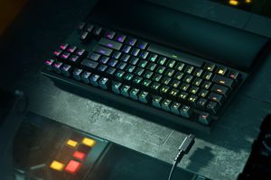 RA-ZER HUNTSMAN <span class=keywords><strong>V2</strong></span> คีย์บอร์ดเล่นเกมออปติคัลที่วางข้อมือแสง RGB - Product Image 3