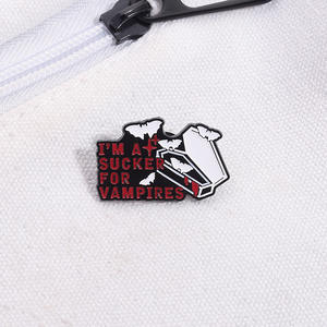 Estilo americano europeo Halloween grabado Metal pintado TV película personaje transfronterizo creativo dibujos animados vampiro <span class=keywords><strong>serie</strong></span> Murciélago - Product Image 4