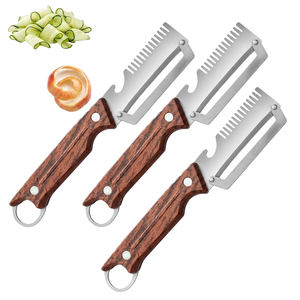 Ensemble de 3 éplucheurs à légumes en acier inoxydable multifonctionnels 3 en 1, éplucheur, coupe-juliennes, ouvre-bouteille, outil de cuisine ergonomique - Product Image 1