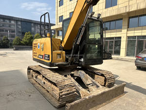 Mini-excavatrice SANY SY75C 2019 d'occasion, engin de construction hydraulique sur chenilles, moteur Isuzu, composants principaux, pompe moteur - Product Image 4