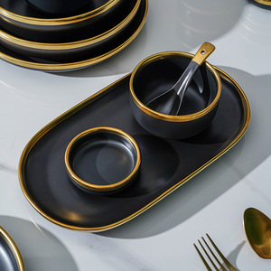 Ensemble de bols ronds en céramique de style européen avec bord doré, noir mat, 3,5/4,5/5,5/7/8 pouces en stock, vente en gros de bols en porcelaine - Product Image 6