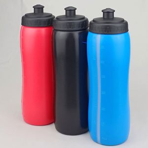 Muestra gratuita de kit de cantimplora con taza y funda de algodón verde para accesorios de viaje y camping al aire libre. - Product Image 4