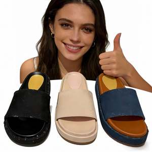 Sandales de luxe à plateforme creuse pour femmes, style décontracté et confortable pour la marche en extérieur - Product Image 1