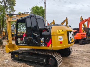 Mini excavatrice utilisée du chat 313 13TON de CATERPILLAR d'excavatrice - Product Image 2