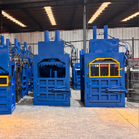 Compacteur hydraulique vertical intelligent, fonctionnement en un clic, taille d'entrée de matière personnalisable, éjection automatique des balles, presse à balles verticale