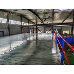 Scaffalatura Industriale a Soppalco in Acciaio per Magazzino con Scala e Piattaforme Multipiano - Soppalco Assemblato - Product Image 1