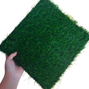 Césped Artificial Sintético para Decoración de Jardín y Patio Trasero, Resistente a los Rayos UV, Césped Artificial para Paisajismo - Product Image 1