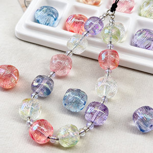 Perles rondes irrégulières en acrylique brillant haute transparence de 14 mm avec trous droits pour bracelets DIY et accessoires de chaînes de téléphone - Product Image 2