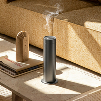 Diffuseur d'arômes de bureau OEM en métal, diffuseur de parfum électrique compact, appareil de parfumage en gros pour la maison, l'hôtel, le bureau, les entreprises