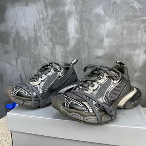 Baskets Chunky <span class=keywords><strong>Femme</strong></span> <span class=keywords><strong>de</strong></span> Qualité Supérieure Nouveaux Styles Baskets Décontractées Chaussures <span class=keywords><strong>de</strong></span> Marche Tendance Designer Baskets Homme - Product Image 4