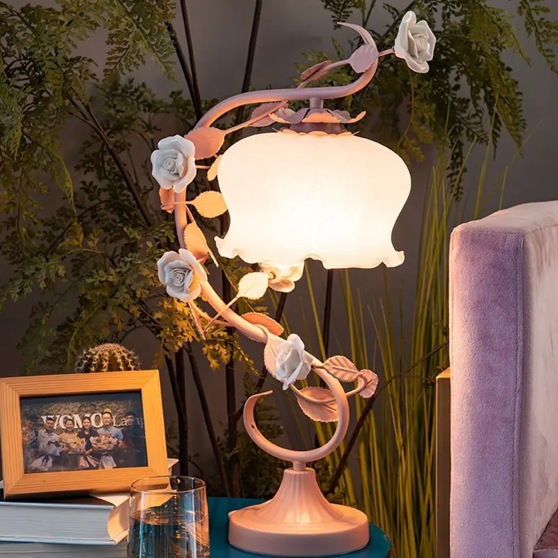 Romantik pembe seramik gül oturma odası yatak odası düğün dekorasyon düğün masa lambası