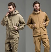 En stock, veste tactique de haute qualité pour homme, anti-rétrécissement, légère, imperméable, uniforme de randonnée pour l'hiver, fermeture éclair pour adultes