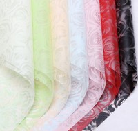 Papier d'emballage pour fleurs en forme de rose, imperméable, mat, pour la Saint-Valentin, pour les fleuristes, pour les bouquets de fleurs