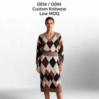 Ensemble deux pièces pour femme, pull en tricot argyle à col en V et manches longues, jupe crayon mi-longue, pour l'automne et l'hiver, OEM ODM en gros