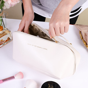 Nouvelle Trousse de Maquillage Personnalisée en Cuir PU Imperméable, Pochette de Toilette Portable, Sac Cosmétique de Voyage pour Femmes - Product Image 5