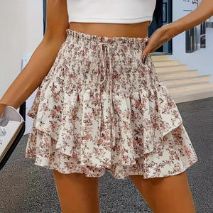 Printemps et été petit imprimé floral taille élastique élégant short à ourlet superposé mode décontracté short taille haute - Product Image 1