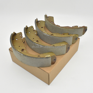 Má Phanh Sau Ô Tô Cho BT-50 FORD Ranger MAZDA UHY42638Z Abab312200ba - Product Image 6