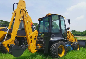 Retroexcavadora Cargadora 4x4 de 8 Toneladas LIUGONG, Modelo CLG764A con Cucharón de 1M3 - Product Image 2