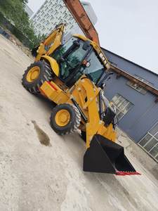 Эффективный экскаватор-погрузчик 7600 кг с питанием от 75 кВт, идеально подходит для земляных работ - Product Image 3