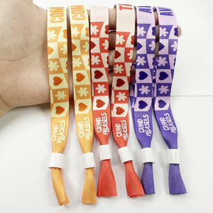 Bracelets personnalisés en polyester par sublimation, imprimés pour festivals et option couple, par <span class=keywords><strong>Totwoo</strong></span> - Product Image 3