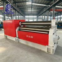 Machine à rouler les tôles en acier à trois rouleaux, robuste, à performance stable, machine à rouler les tôles automatique
