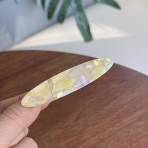 Pinza de Pelo Acrílica de Color Pastel al por Mayor, Diseño de Barra Larga con Estilo Fresco, Aspecto Dulce y Lindo - Product Image 2