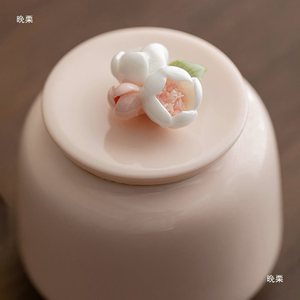 Pequeña Urna Funeraria de Cerámica Hecha a Mano con Forma de Flor, Caja Conmemorativa Sellada y Portátil para Cenizas y Pelo de Mascotas Fallecidas (Perros y Gatos) - Product Image 2
