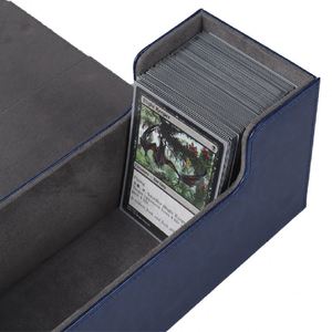 Caja de Cartas Coleccionables de Gran Capacidad con Logotipo en Relieve y Bandeja para Dados Integrada - Product Image 5