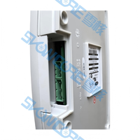 Compresseur à vis Carrier 30XQXWXA en acier inoxydable avec panneau de commande et écran LCD 00PSG000281600