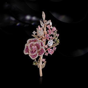 Broches en forme de fleur en cristal plaqué or rose, bijoux de mariage pour femmes, alliage de strass, cadeau personnalisé - Product Image 3