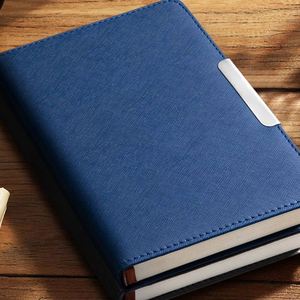 Ensemble cadeau de carnet de notes A5 noir de qualité supérieure pour bureau, personnalisé, avec reliure cousue, couverture en cuir rigide et étui - Product Image 2