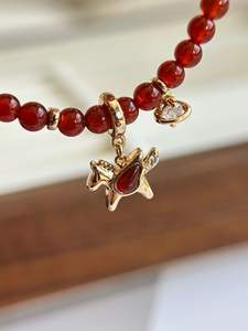 Nuevos Amuletos de Ágata Roja Natural con Forma de Caballo 2026, Joyería de Lujo de Oro de 18K con Animal del Zodíaco de la Suerte, Regalo de Aniversario para Mujeres y Hombres, Venta al por Mayor - Product Image 3