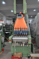 Métier à tisser informatisé d'étiquettes en coton tissé à la machine Jacquard avec machines à tresser à moteur Muller en vente
