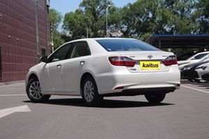 Toyota Camry 2.0E Édition Classique <span class=keywords><strong>2015</strong></span> – Berline d'occasion pour affaires et famille, Euro <span class=keywords><strong>V</strong></span>, Transmission Automatique, 150-200 ch - Product Image 5