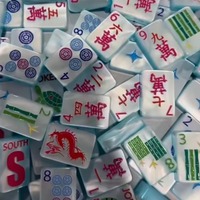Juego de Mahjong Americano Personalizado al por Mayor en Azul Perla, 160 Fichas de Acrílico, para Fiestas Familiares y Noches de Juego