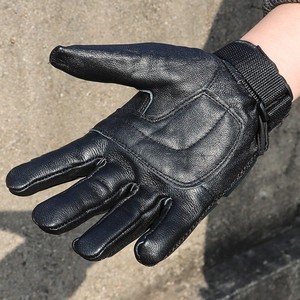Guantes de poliéster de primera calidad con protección reforzada para la seguridad en la conducción de motocicletas - Product Image 4
