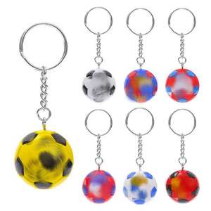 Llavero de Fútbol de Cuero al por Mayor, Ecológico, Impreso en 3D, Llavero de Club de Fútbol, Mosquetón de Goma Suave, Impresión UV, Balón - Product Image 2