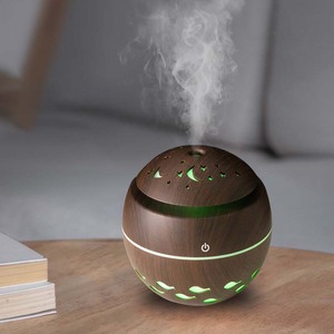 凉爽产品油扩散器鱼空心设计木纹300毫升香味扩散器便携式香薰加湿器 - Product Image 5