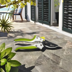 Sécateur à poignée en aluminium de 200mm avec interrupteur en nylon pour le contournement - Product Image 2