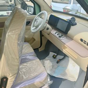 รถยนต์ไฟฟ้าสำหรับผู้ใหญ่ 4 ประตู 4 ล้อ ขนาดเล็ก ประหยัดพลังงาน ได้รับการรับรองคุณภาพ พร้อมระบบชาร์จเร็ว - Product Image 6