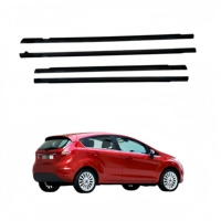 4 adet otomatik pencere contası yalıtım şeridi Ford Fiesta 2009-2014 için yeni araba pencere camları rüzgar geçirmez dekoratif contalar