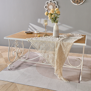 Table de salle à manger rectangulaire de style européen en métal blanc, style rustique, avec plateau en bois et structure en métal - Product Image 3