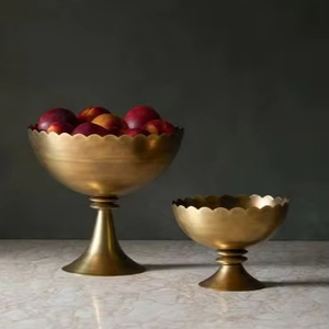 Bol de service élégant et classique en aluminium – Léger, durable et écologique pour la table à manger, la cuisine et la restauration - Product Image 1