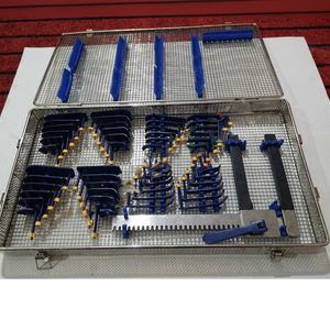 Juego de Retractores para Laminectomía Collis Renix International, Acero Inoxidable Azul, Juego de Instrumentos Manuales, Soporte de Esterilización, Certificado CE - Product Image 1