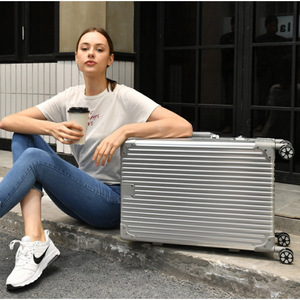 Aluminum Frame Carry-On <b>Suitcase</b> 20 Inch With Lock Universal Wheels Detachable Handle Solid Color Unisex Travel Luggage - Product Image 3