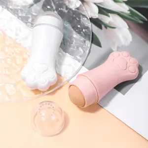 Cute Cat Claw Volcanic Stone Oil-Absorbing Rolling Stone Cleans Facial Oil Sweat Keep Face Clean Makeup Remover Cosmetic Tools