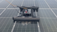 Robot de nettoyage solaire SUNNOVA L1 à double tête, alimenté par l'IA, 500W, brosse de 1,3m en alliage d'aluminium, batterie 48V/25Ah, fonctionnement à distance, sans eau