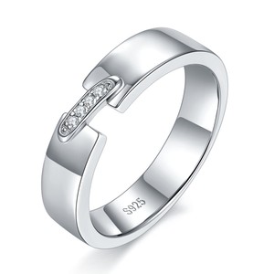 Anillo de compromiso de moissanita chapado en oro blanco de 18k, regalo de San Valentín, Diamante de plata de ley, anillo de pareja eternity de moissanita - Product Image 3